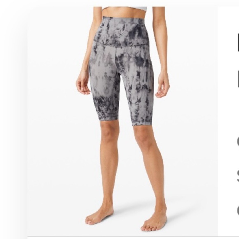 lululemon Align™ Super-High-Rise Short 10" *Game Day